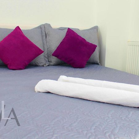 White Luxury Apartment Sibiu Exterior foto